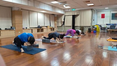 教發中心-暑假瑜珈紓壓課：啟動身心放鬆的第一步115.08.03、08.10 、08.20、08.27圖片
